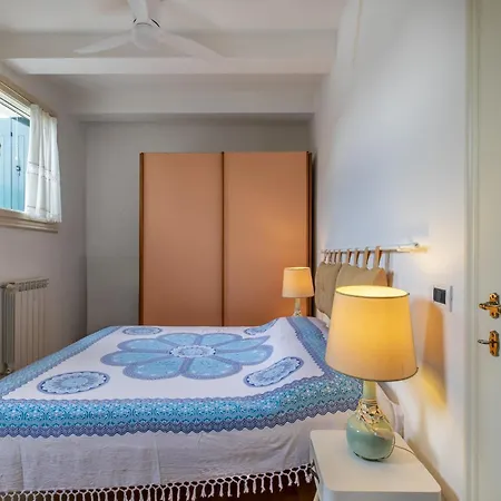 Molin - Malamocco Apartment *